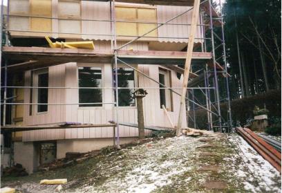 Holzfassade mit W�rmed�mmung